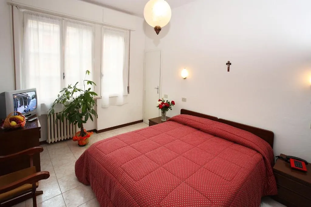 Hotel Impero Tabiano Terme 3*,